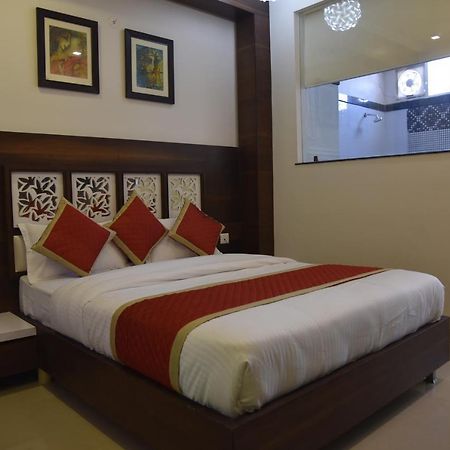 Hotel Royal Sunshine Τζαϊπούρ Εξωτερικό φωτογραφία